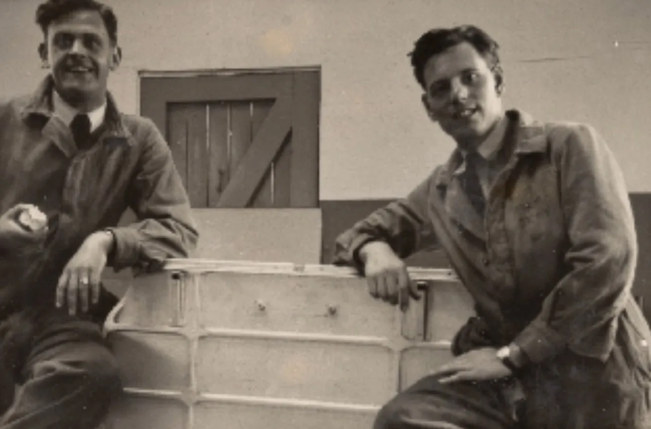 John and Keith - 2nd Line Servicing of Hawker Hunter at Leconfield